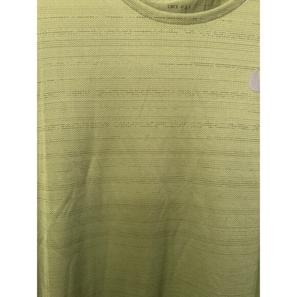 Nike Men's Size XL Green Miler Dri-Fit Short Sleeve Athletic Gym Running Tee - Picture 4 of 7
